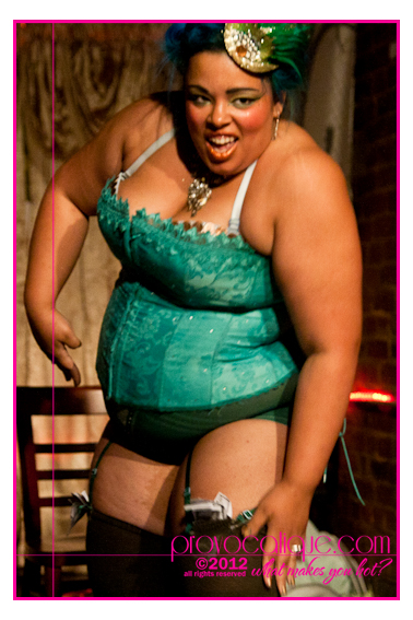 columbus_ohio_queer_burlesque_photographer_fierce_53