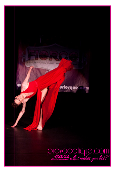 columbus_ohio_queer_burlesque_photographer_fierce_showcase_255