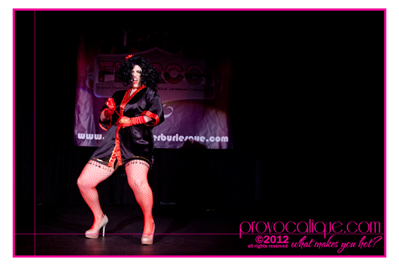 columbus_ohio_queer_burlesque_photographer_fierce_showcase_34 