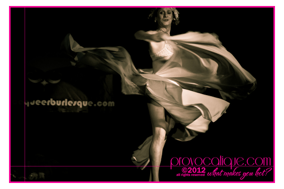 columbus_ohio_queer_burlesque_photographer_fierce_showcase_408