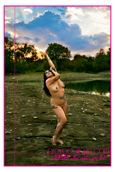 columus-ohio-erotic-photographer-viva-valezz-nudes-17
